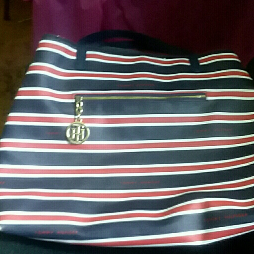 Tommy Hilfiger Satchel